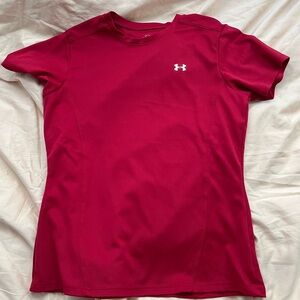 UNDER ARMOUR Red Top